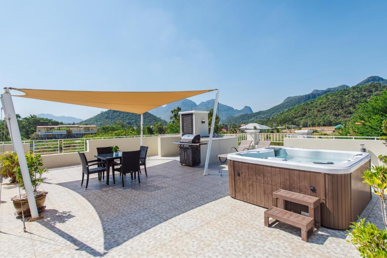 Oriental Beach Pearl Resort Sam Roi Yot Exterior photo