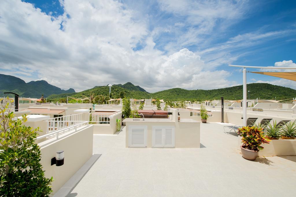 Oriental Beach Pearl Resort Sam Roi Yot Exterior photo