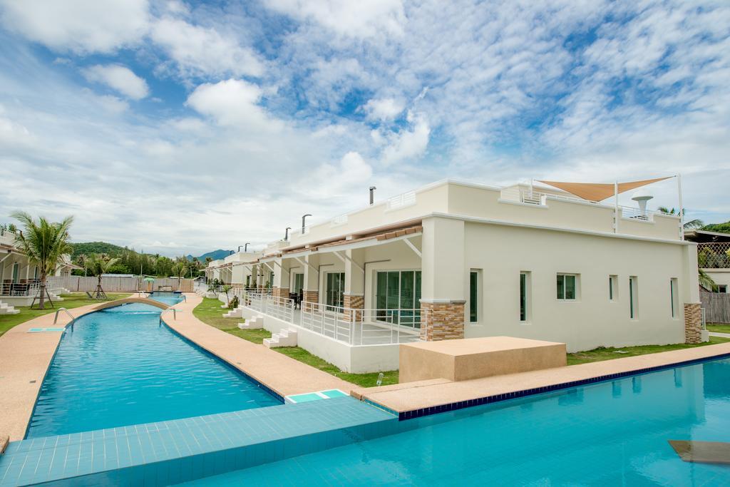 Oriental Beach Pearl Resort Sam Roi Yot Exterior photo